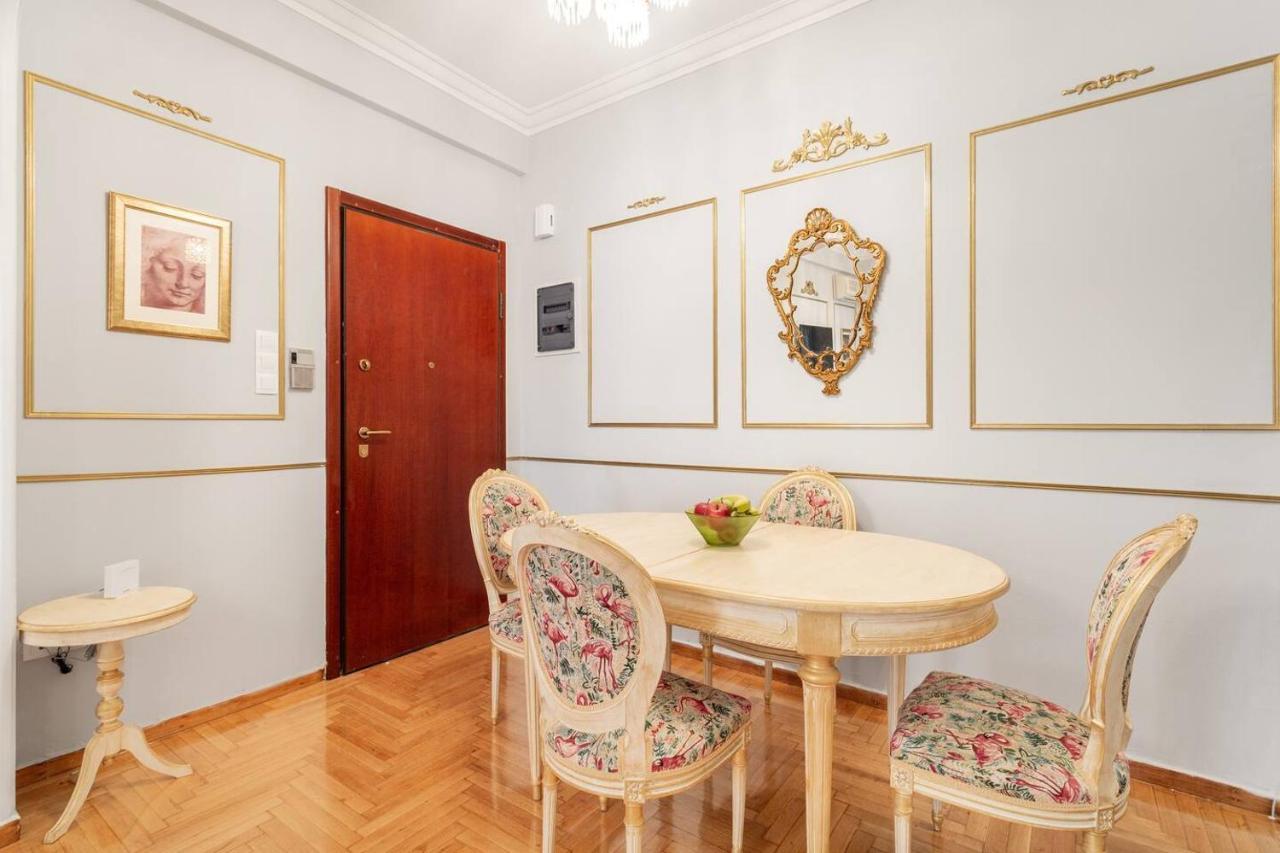 Ferienwohnung Charming Mini-Palace In Colorful Exarhia Area Athen Exterior foto